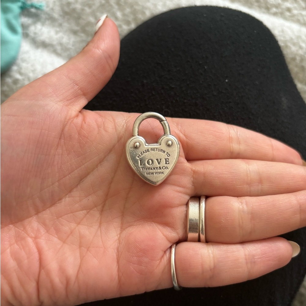 Return to love Tiffany lock